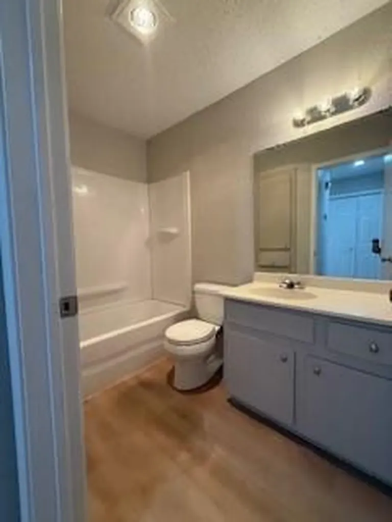 2202 Donahue Lane Austin TX 78744