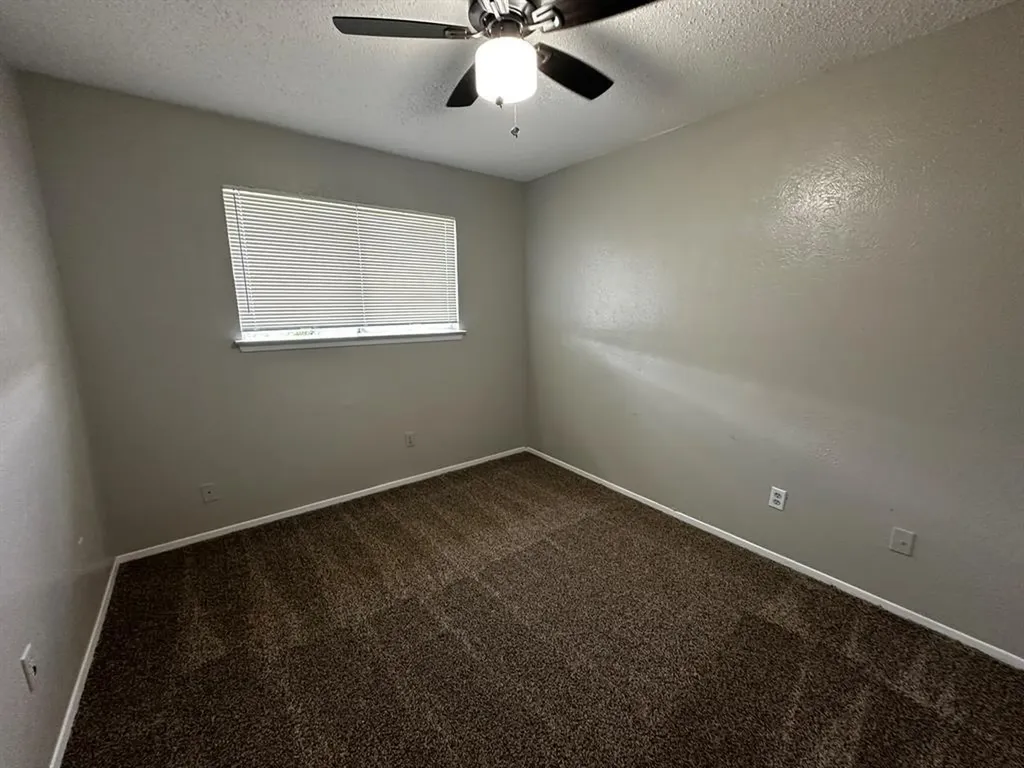 2202 Donahue Lane Austin TX 78744