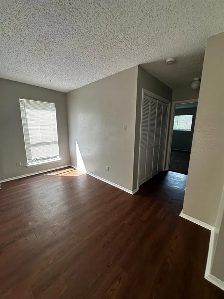 2202 Donahue Lane Austin TX 78744