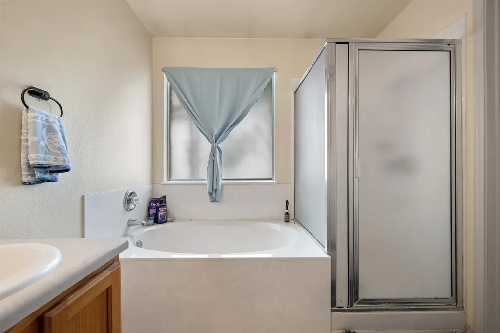 1704 W Pflugerville Parkway Round Rock TX 78664