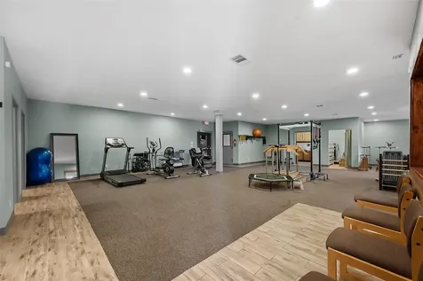 320 W William Cannon Drive Austin TX 78745