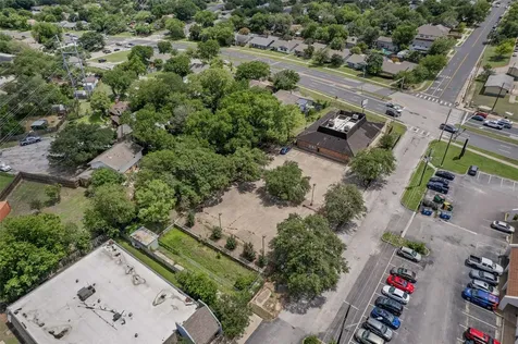 320 W William Cannon Drive Austin TX 78745