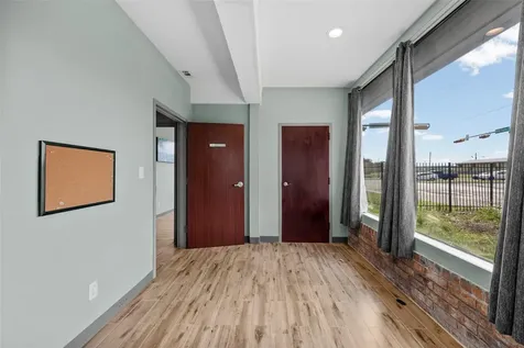 320 W William Cannon Drive Austin TX 78745