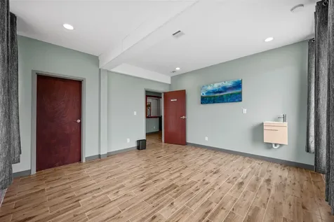 320 W William Cannon Drive Austin TX 78745