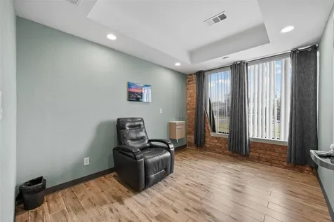320 W William Cannon Drive Austin TX 78745