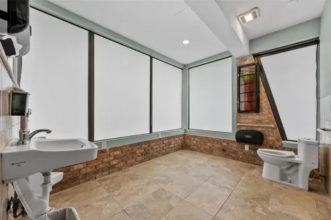 320 W William Cannon Drive Austin TX 78745