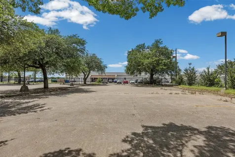 320 W William Cannon Drive Austin TX 78745