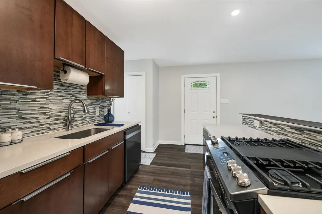 6809 Hanover Lane Austin TX 78723