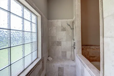 208 Colina Cove Drive Kingsland TX 78639
