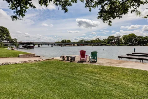 208 Colina Cove Drive Kingsland TX 78639