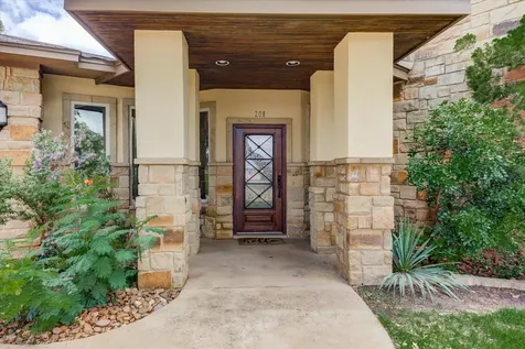 208 Colina Cove Drive Kingsland TX 78639