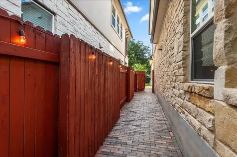 4108 Bison Bend Cedar Park TX 78613