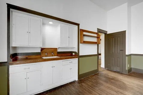 304 Olive Street Smithville TX 78957