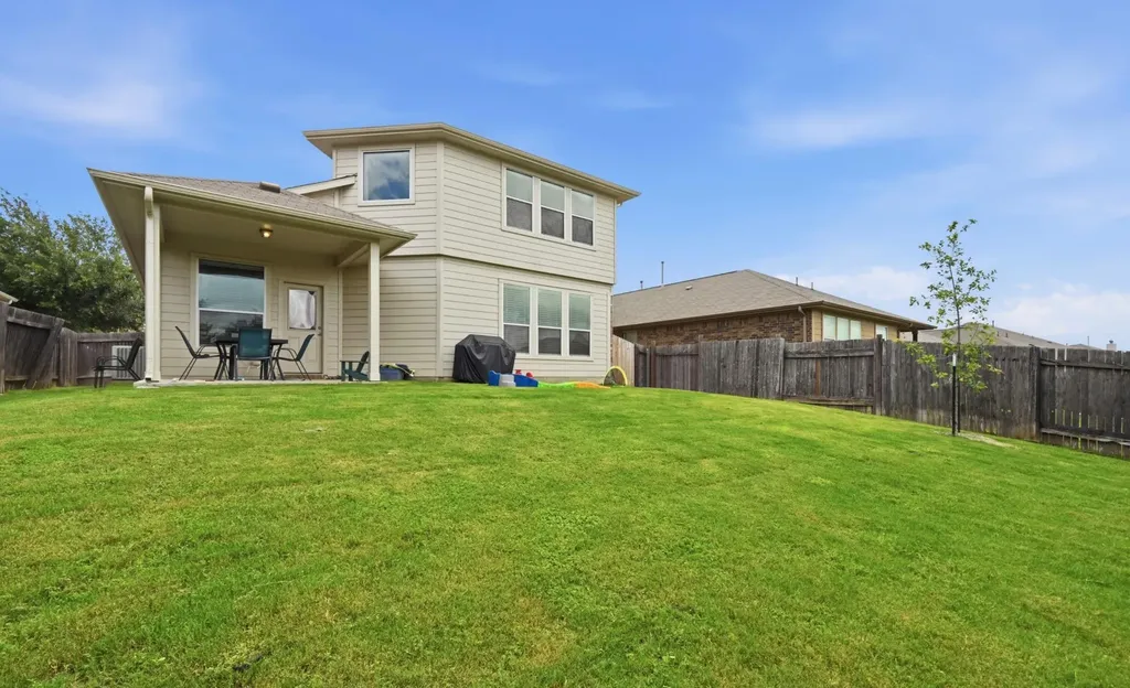 196 Lavender Lane Buda TX 78610