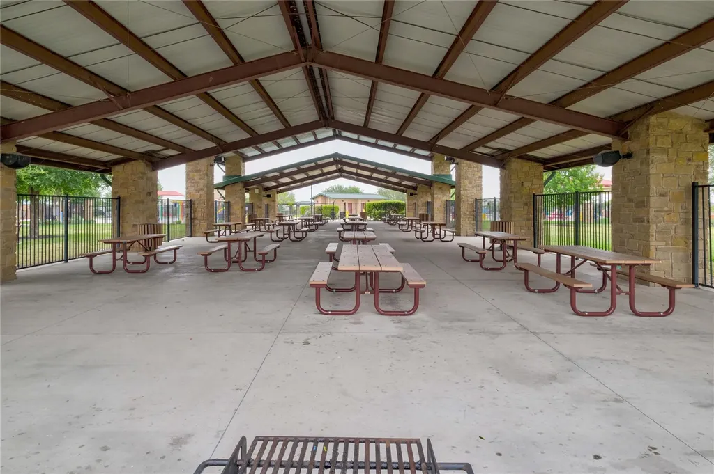 196 Lavender Lane Buda TX 78610