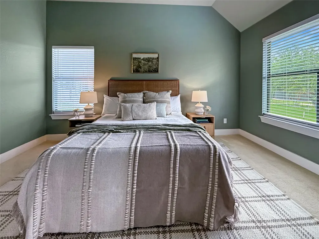 10102 Twin Lake Loop Dripping Springs TX 78620