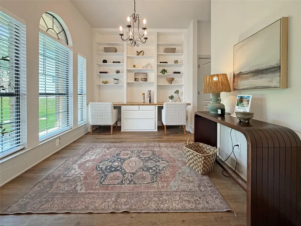 10102 Twin Lake Loop Dripping Springs TX 78620