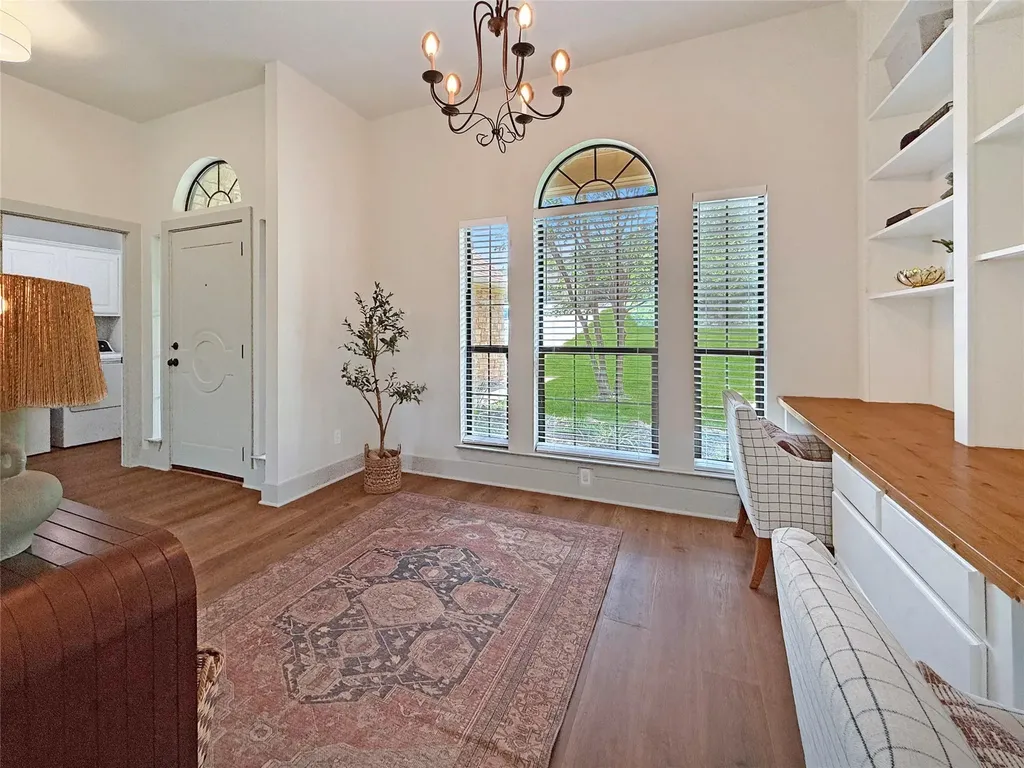 10102 Twin Lake Loop Dripping Springs TX 78620