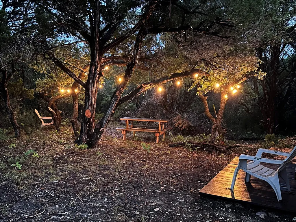 417 Prochnow Road Dripping Springs TX 78620