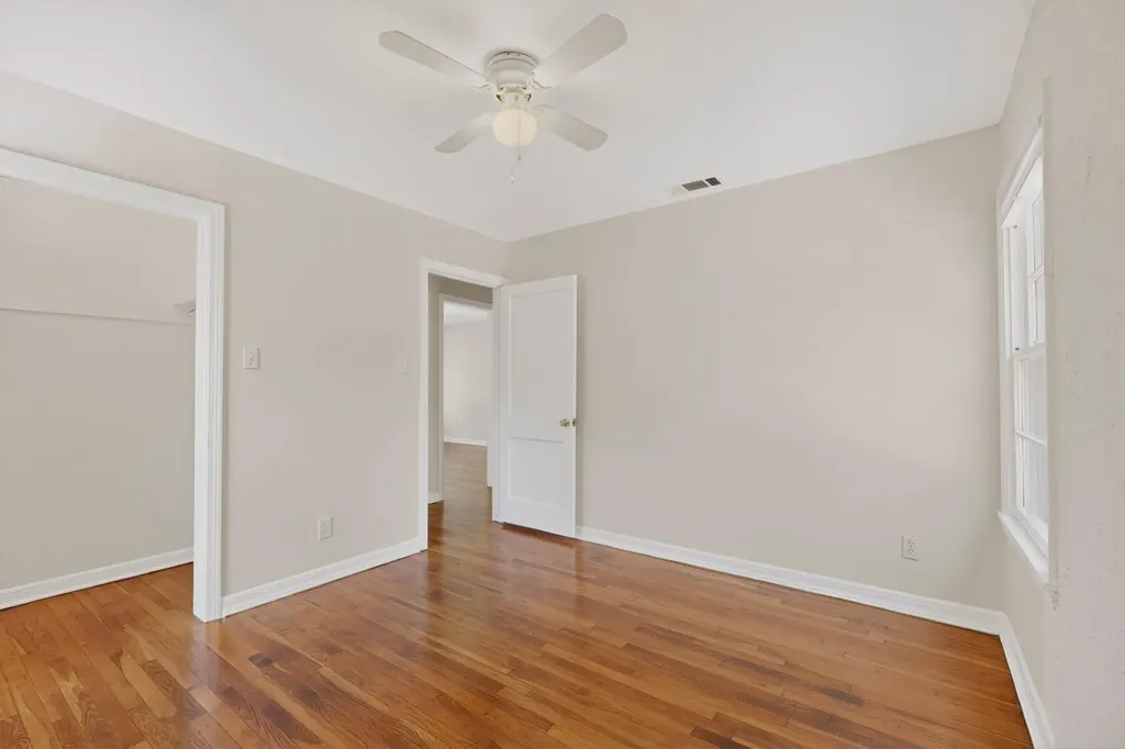 1421 Berene Avenue Austin TX 78721