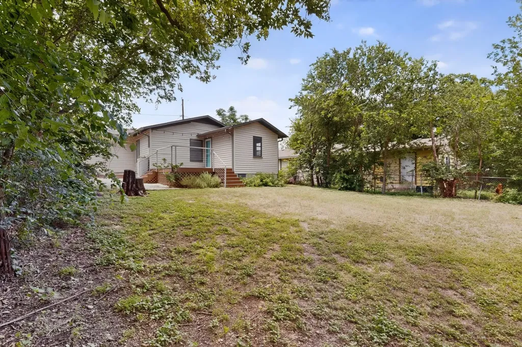 1421 Berene Avenue Austin TX 78721