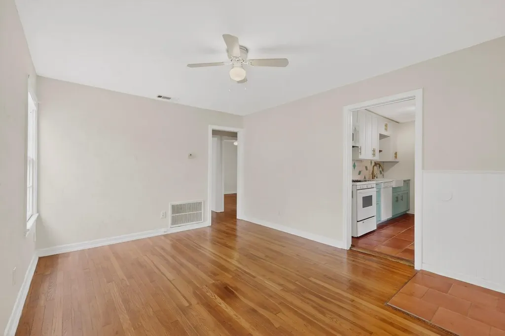 1421 Berene Avenue Austin TX 78721