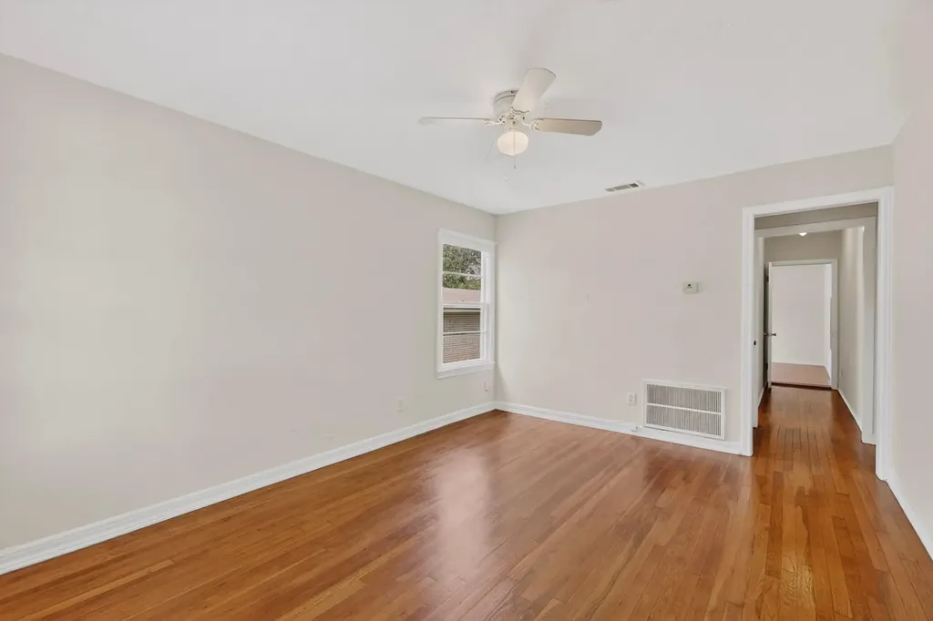 1421 Berene Avenue Austin TX 78721