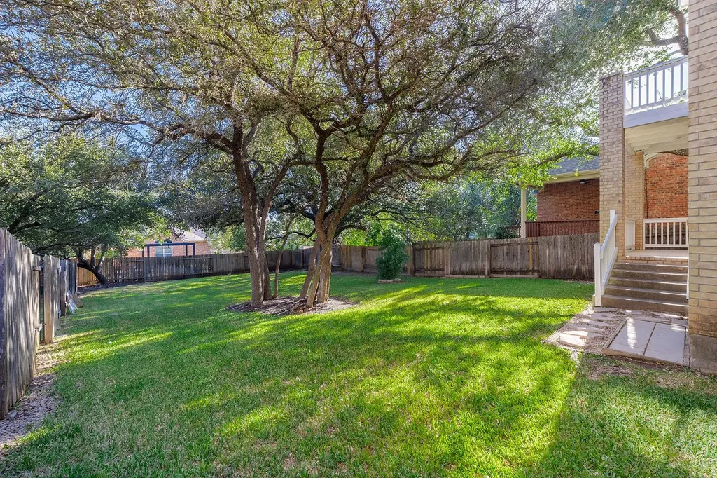 313 El Socorro Lane Austin TX 78732