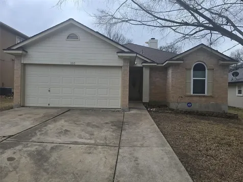 103 Hummingbird Court Cedar Creek TX 78612