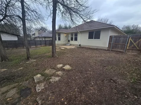 103 Hummingbird Court Cedar Creek TX 78612