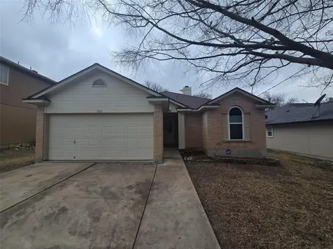 103 Hummingbird Court Cedar Creek TX 78612