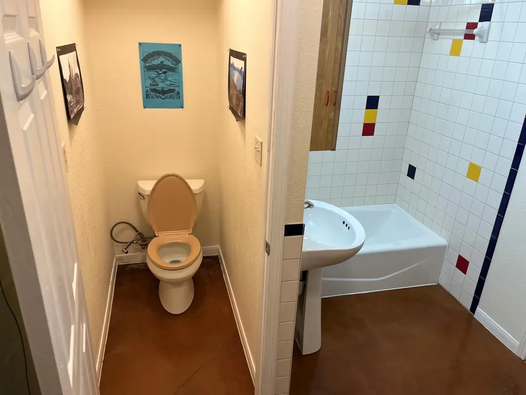 4811 Red River Street Austin TX 78751