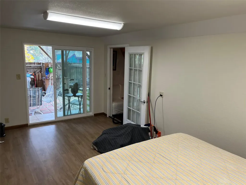 4811 Red River Street Austin TX 78751