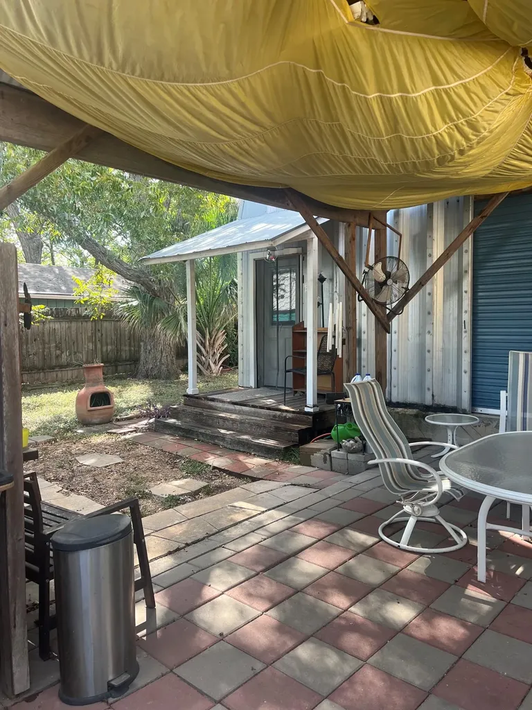 4811 Red River Street Austin TX 78751