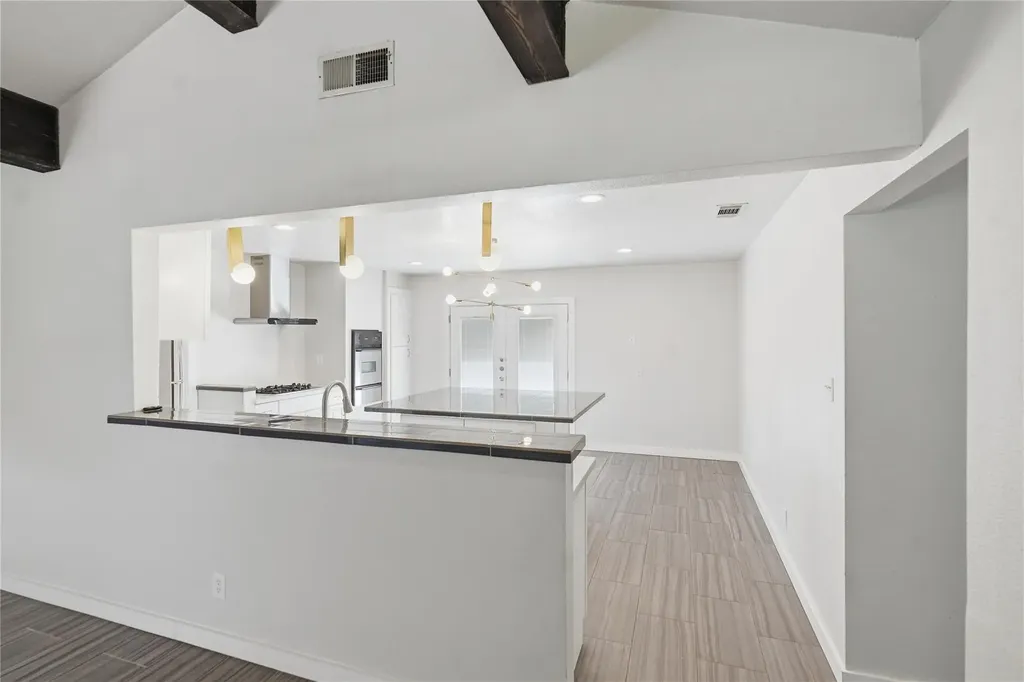 5503 Basswood Lane Austin TX 78723