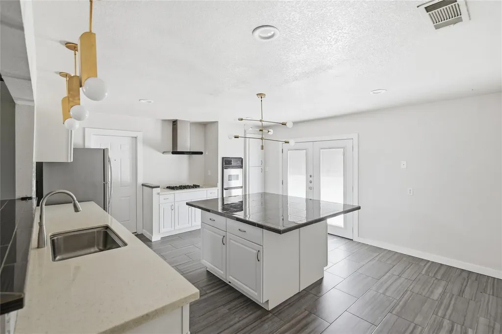 5503 Basswood Lane Austin TX 78723