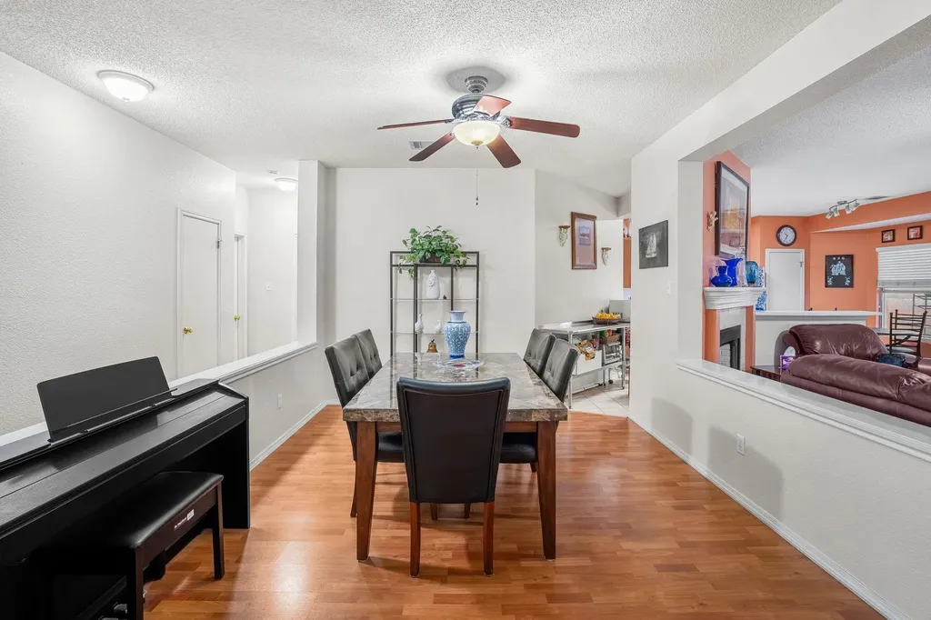1121 Black Locust Drive Pflugerville TX 78660