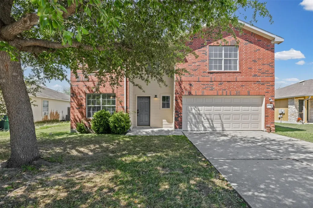 2206 Canvas Back Drive Taylor TX 76574