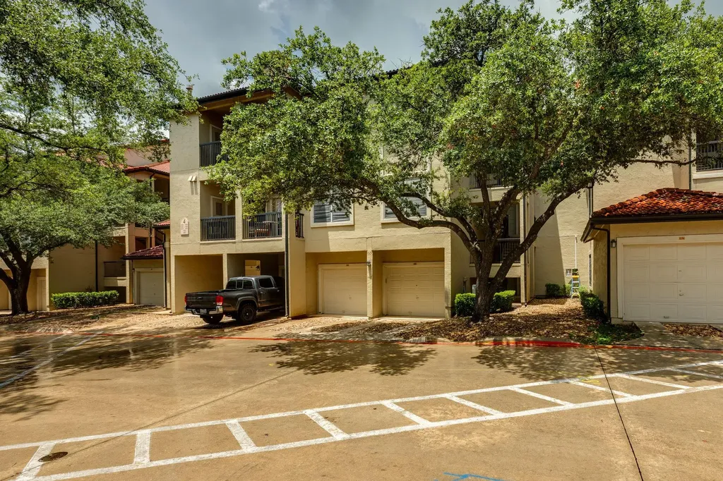 9525 N Capital Of Texas Highway Austin TX 78759