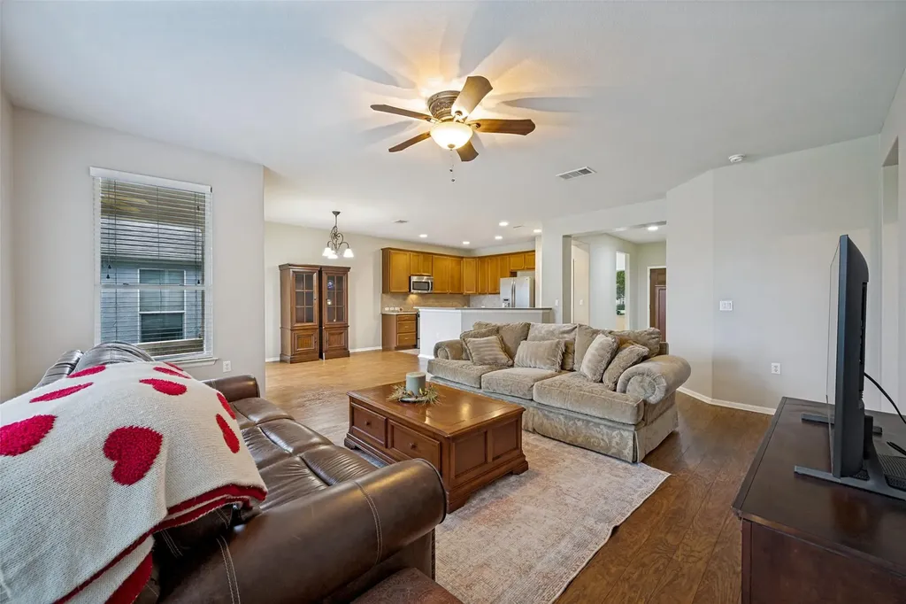 122 Prairie Creek Trail Georgetown TX 78633
