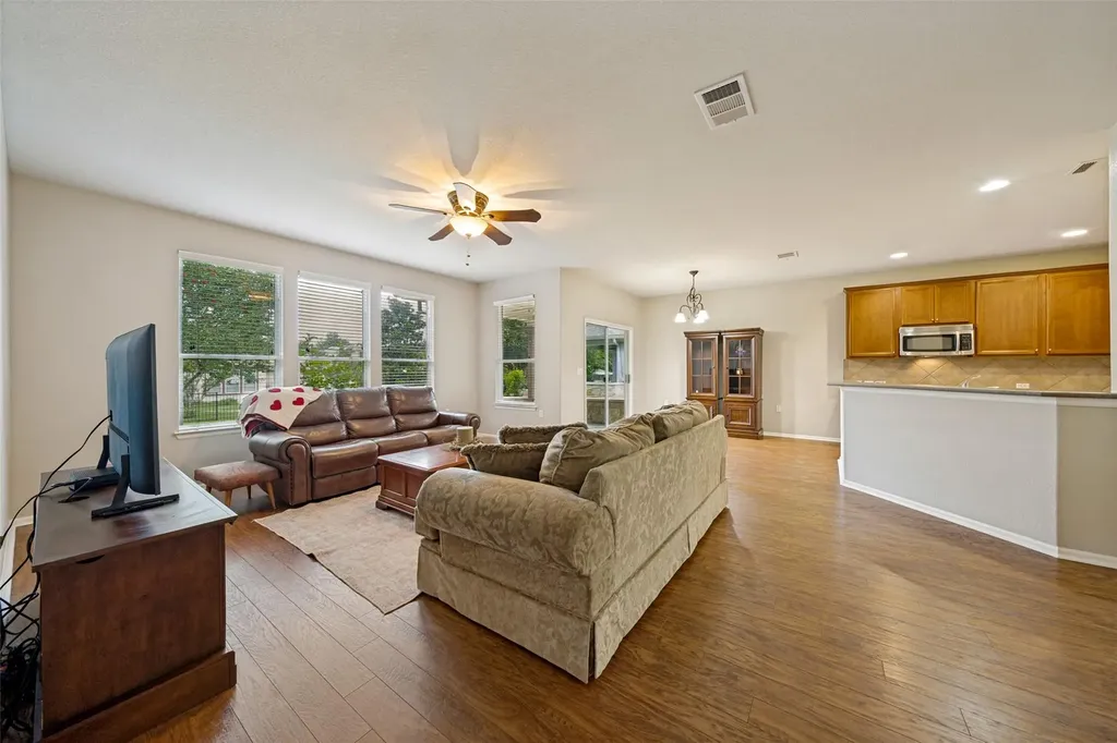 122 Prairie Creek Trail Georgetown TX 78633