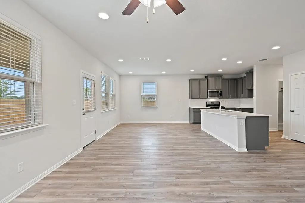 11225 Zip Cochise Way Austin TX 78653
