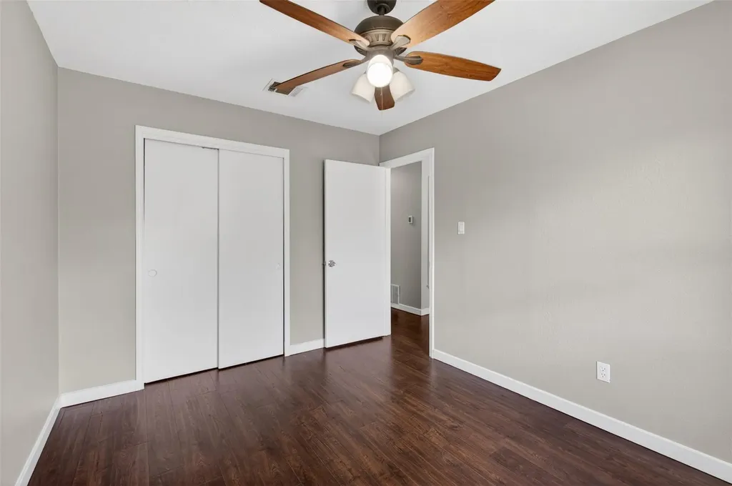 7601 Windrush Drive Austin TX 78729