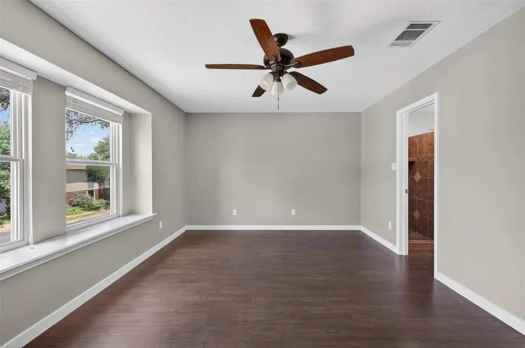 7601 Windrush Drive Austin TX 78729