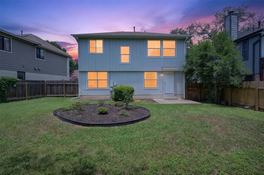 7601 Windrush Drive Austin TX 78729