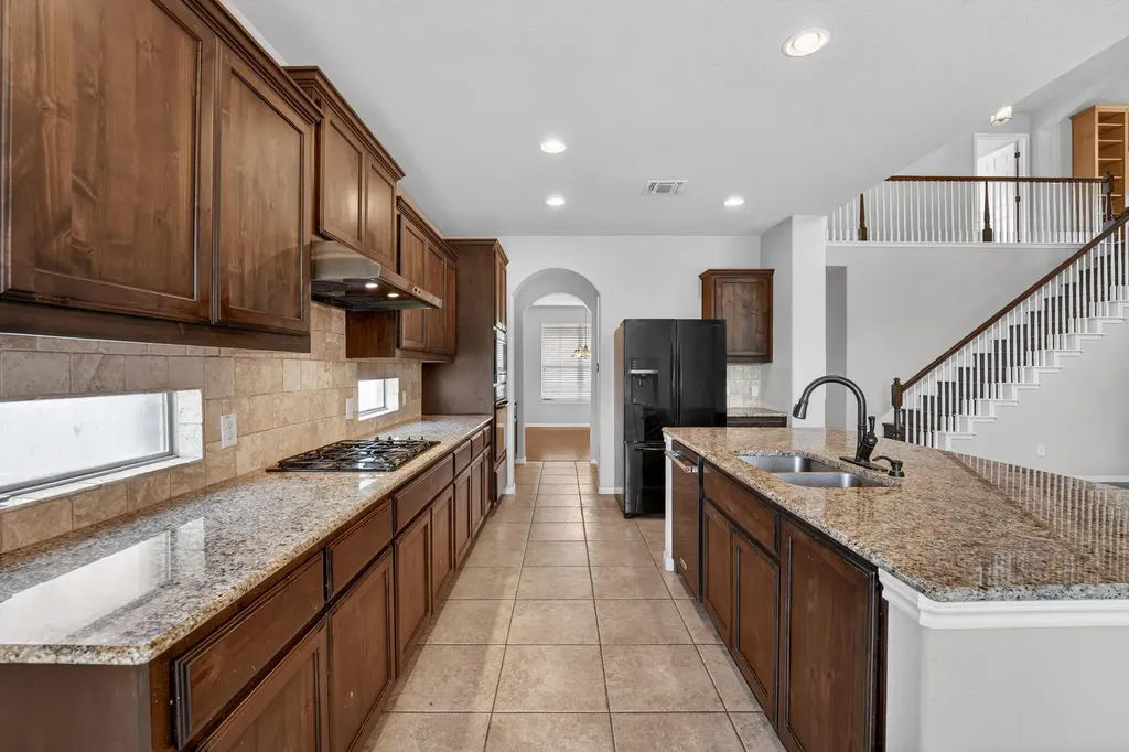 21721 Agarito Lane Spicewood TX 78669