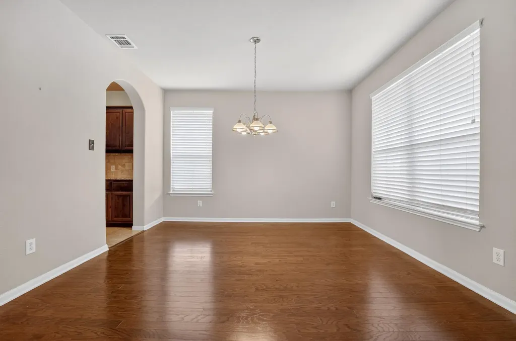 21721 Agarito Lane Spicewood TX 78669
