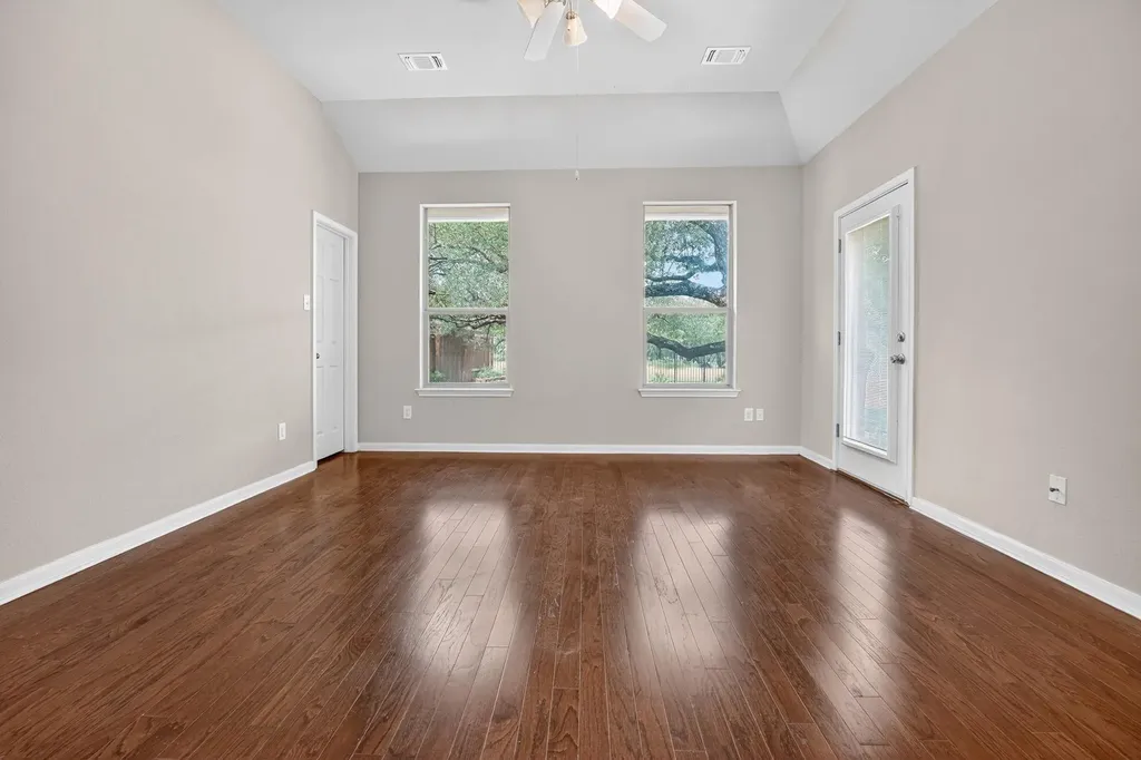 21721 Agarito Lane Spicewood TX 78669