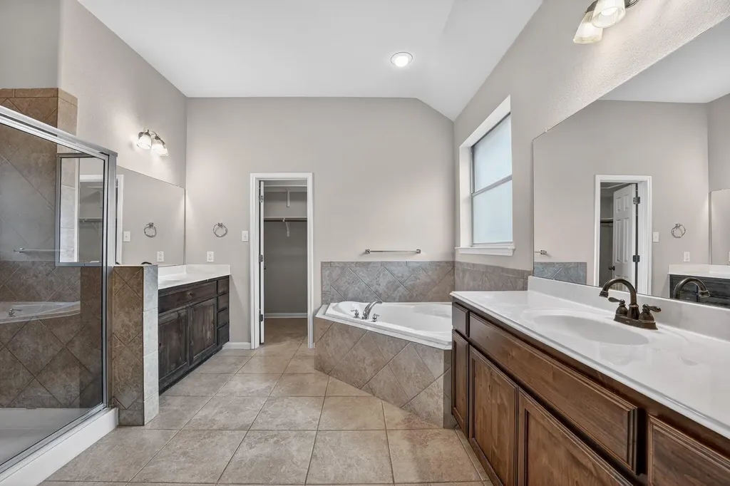 21721 Agarito Lane Spicewood TX 78669