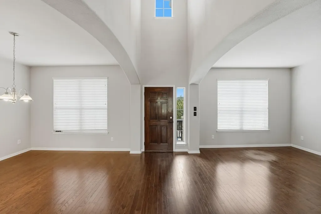 21721 Agarito Lane Spicewood TX 78669